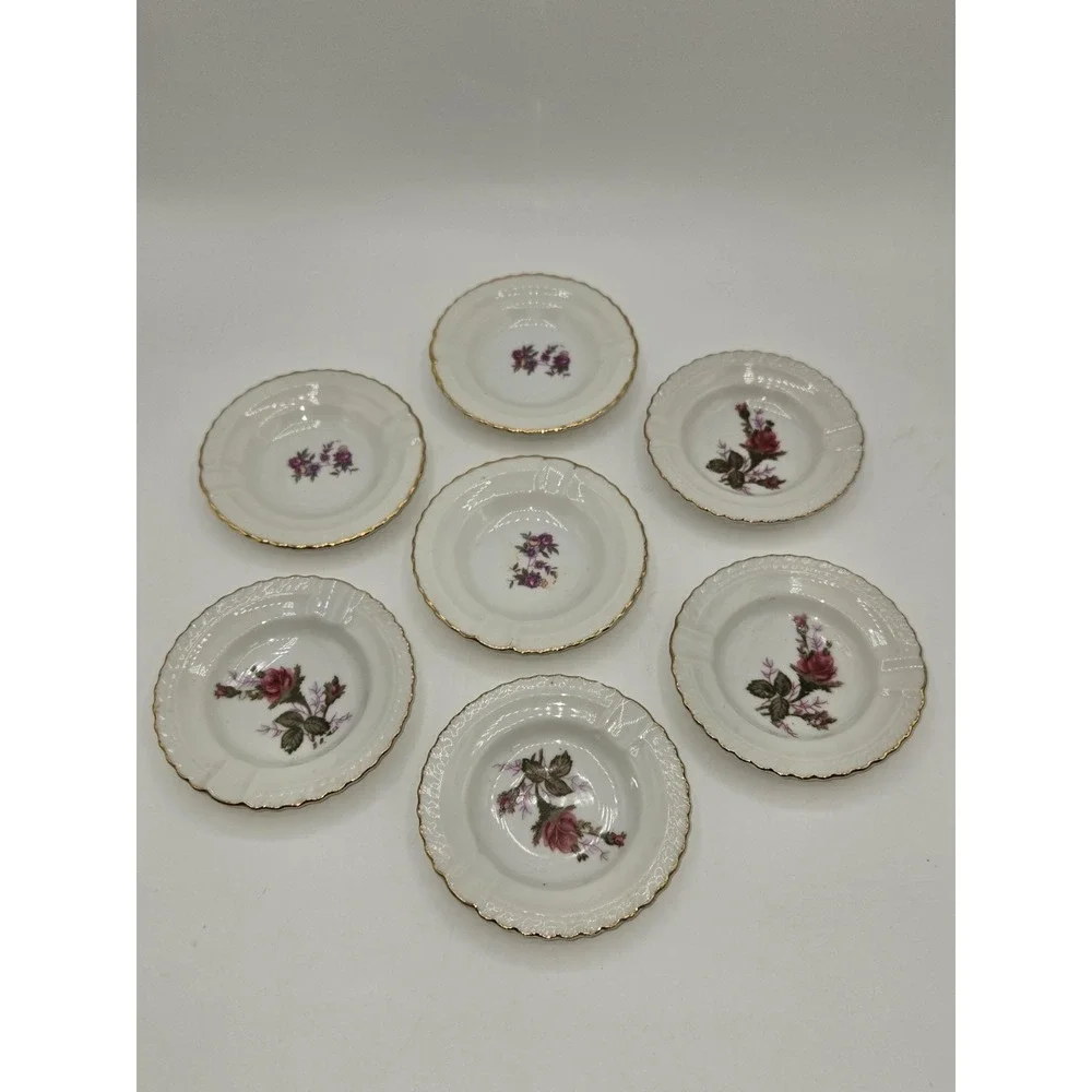 Vintage‎ Set of 7 Porcelain Floral Ashtrays Gold Trim Japan